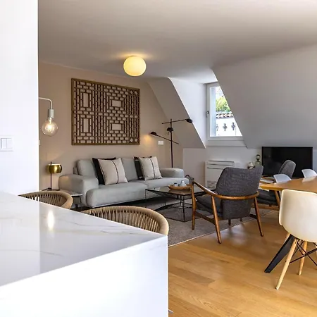 Penthouse On The Tagus In Alfama By Lovelystay 아파트 리스본