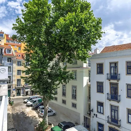 Lovelystay - Penthouse On The Tagus In Alfama Appartement *