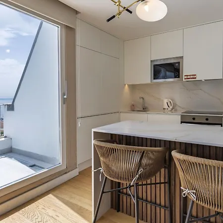 Penthouse On The Tagus In Alfama By Lovelystay *