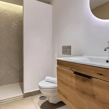 דירה Penthouse On The Tagus In Alfama By Lovelystay