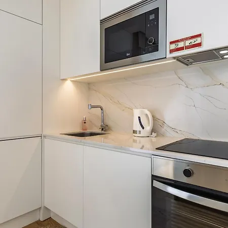 Lovelystay - Penthouse On The Tagus In Alfama Appartement Lissabon