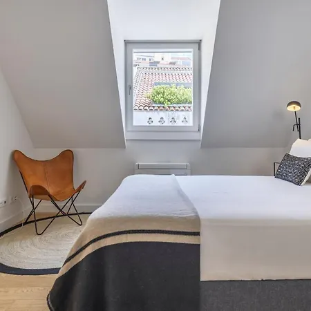 Lovelystay - Penthouse On The Tagus In Alfama Lissabon