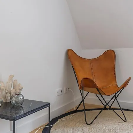 Lovelystay - Penthouse On The Tagus In Alfama * Lissabon
