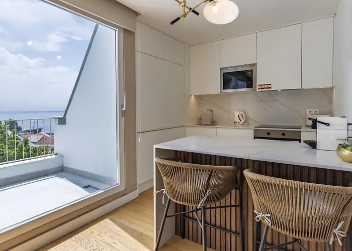 Penthouse On The Tagus In Alfama By Lovelystay *
