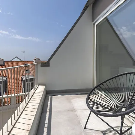 아파트 Penthouse On The Tagus In Alfama By Lovelystay *