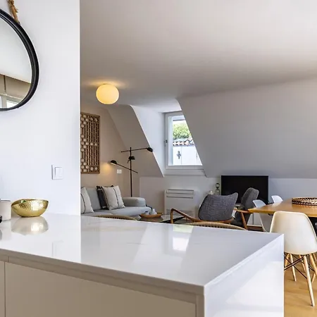Penthouse On The Tagus In Alfama By Lovelystay * Lizbona