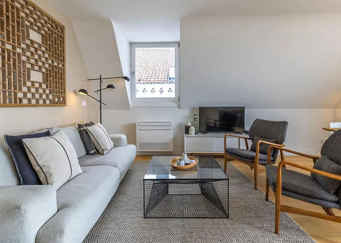 Penthouse On The Tagus In Alfama By Lovelystay