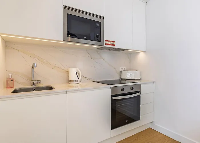 Apartment Penthouse On The Tagus In Alfama By Lovelystay *